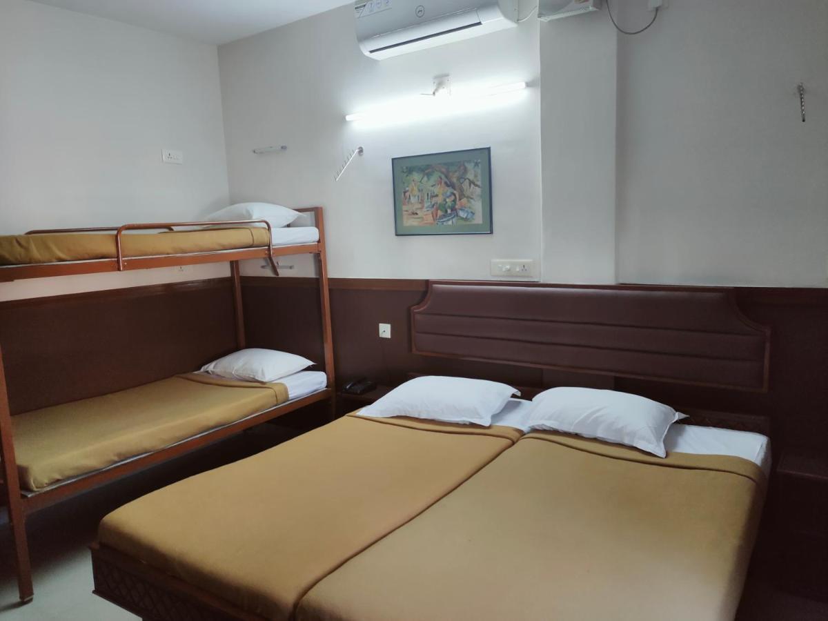 Hotel Maple Regency Kochi Eksteriør billede