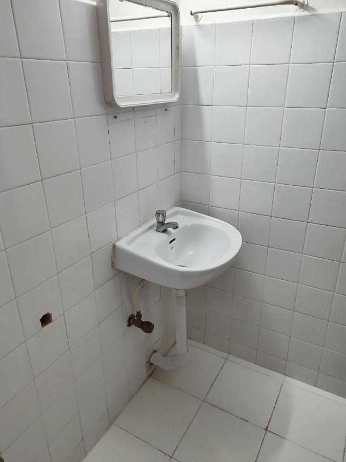 Hotel Maple Regency Kochi Eksteriør billede
