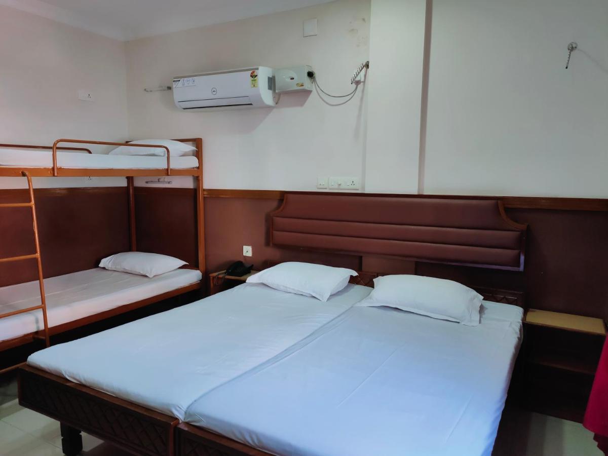 Hotel Maple Regency Kochi Eksteriør billede
